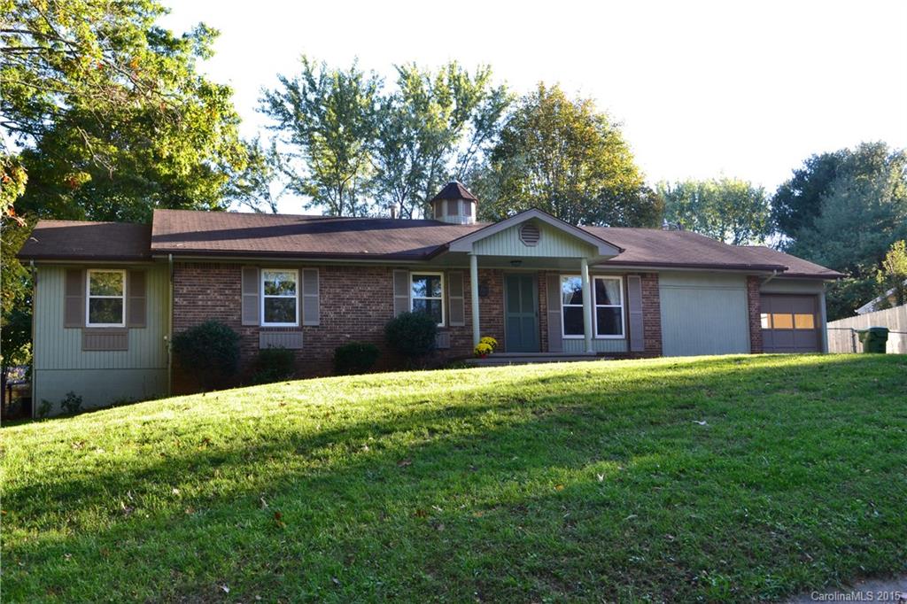 20 King Arthur Place Asheville NC 28806