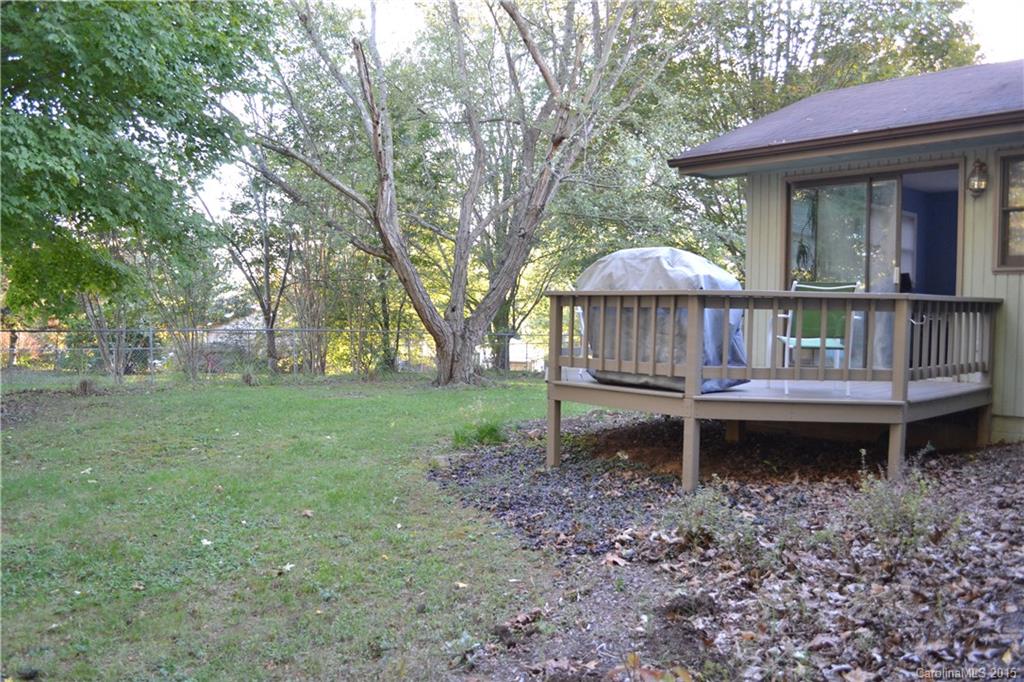 20 King Arthur Place Asheville NC 28806