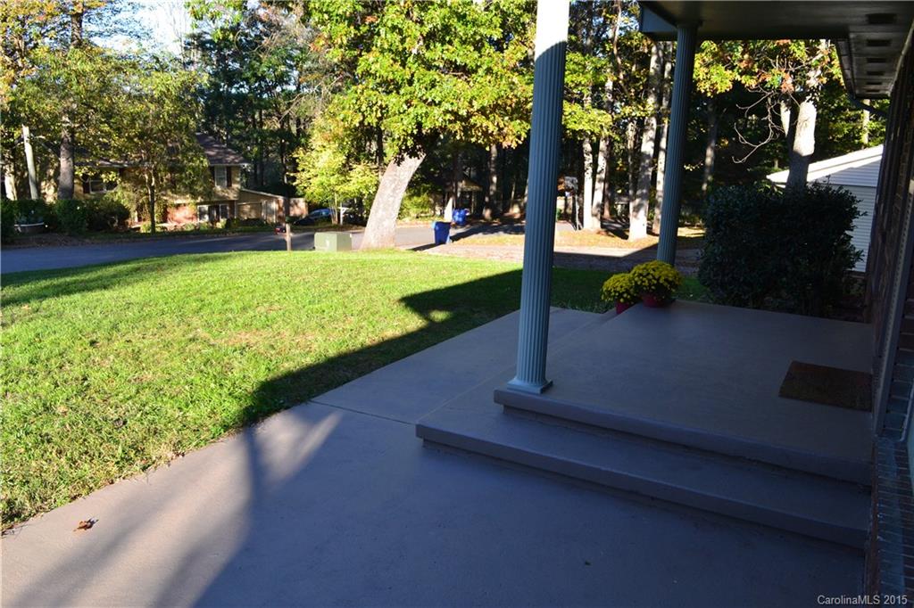 20 King Arthur Place Asheville NC 28806