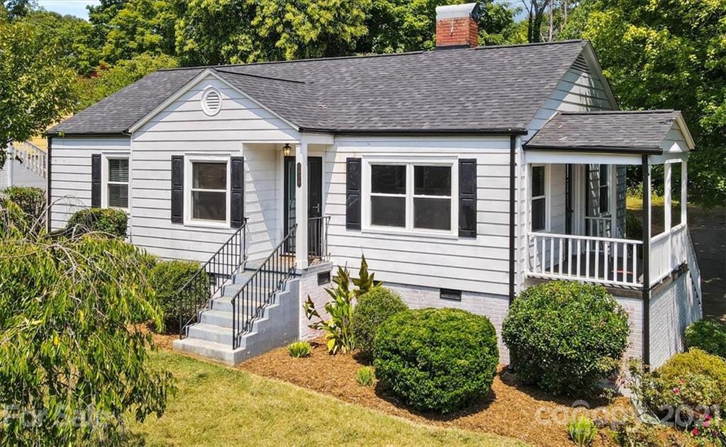 1078 14th Avenue NW Hickory NC 28601