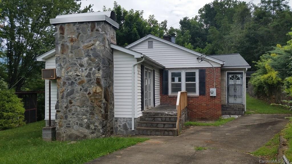 27 Streater Road Sylva NC 28779