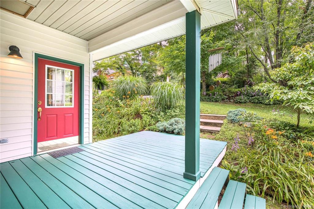 73 Deaver Street Asheville NC 28806