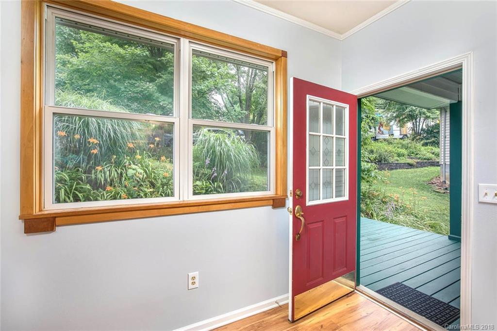 73 Deaver Street Asheville NC 28806