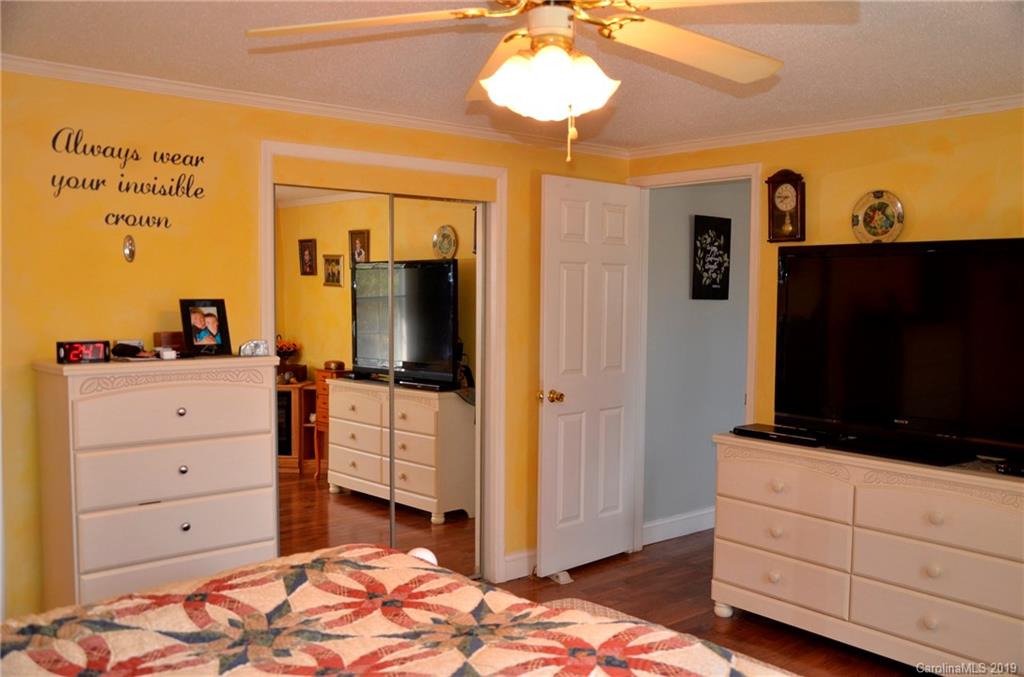 252 Barton Road Asheville NC 28804