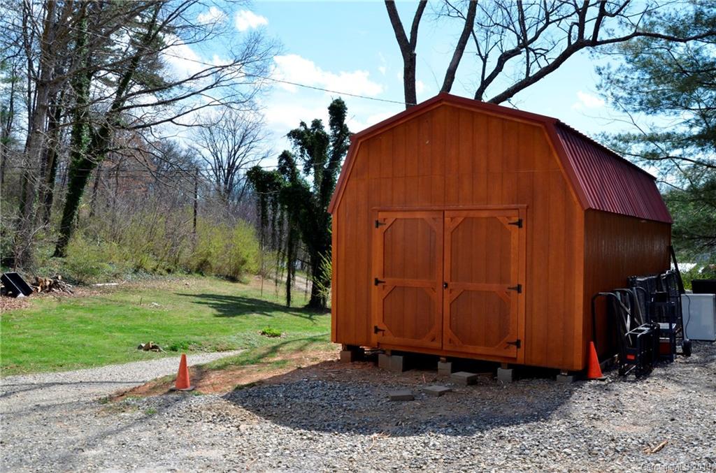 252 Barton Road Asheville NC 28804