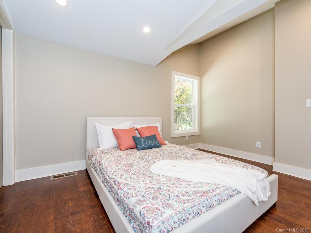 221 Northeast Avenue Swannanoa NC 28778