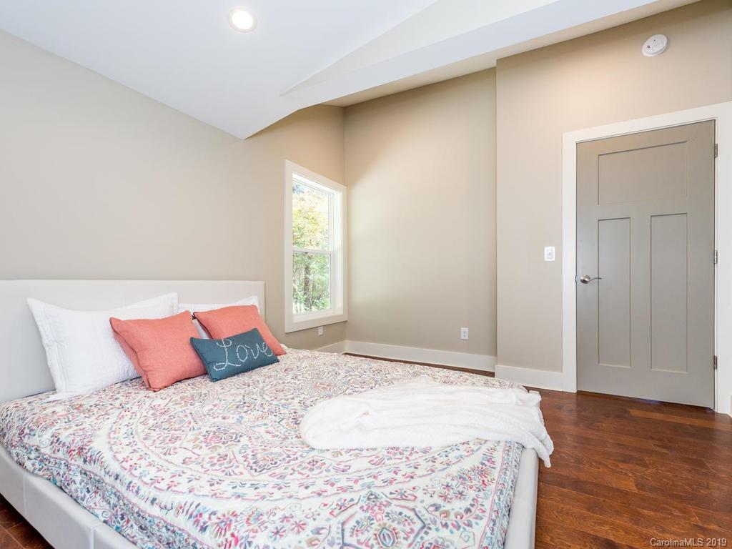 221 Northeast Avenue Swannanoa NC 28778