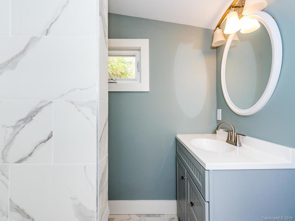 221 Northeast Avenue Swannanoa NC 28778