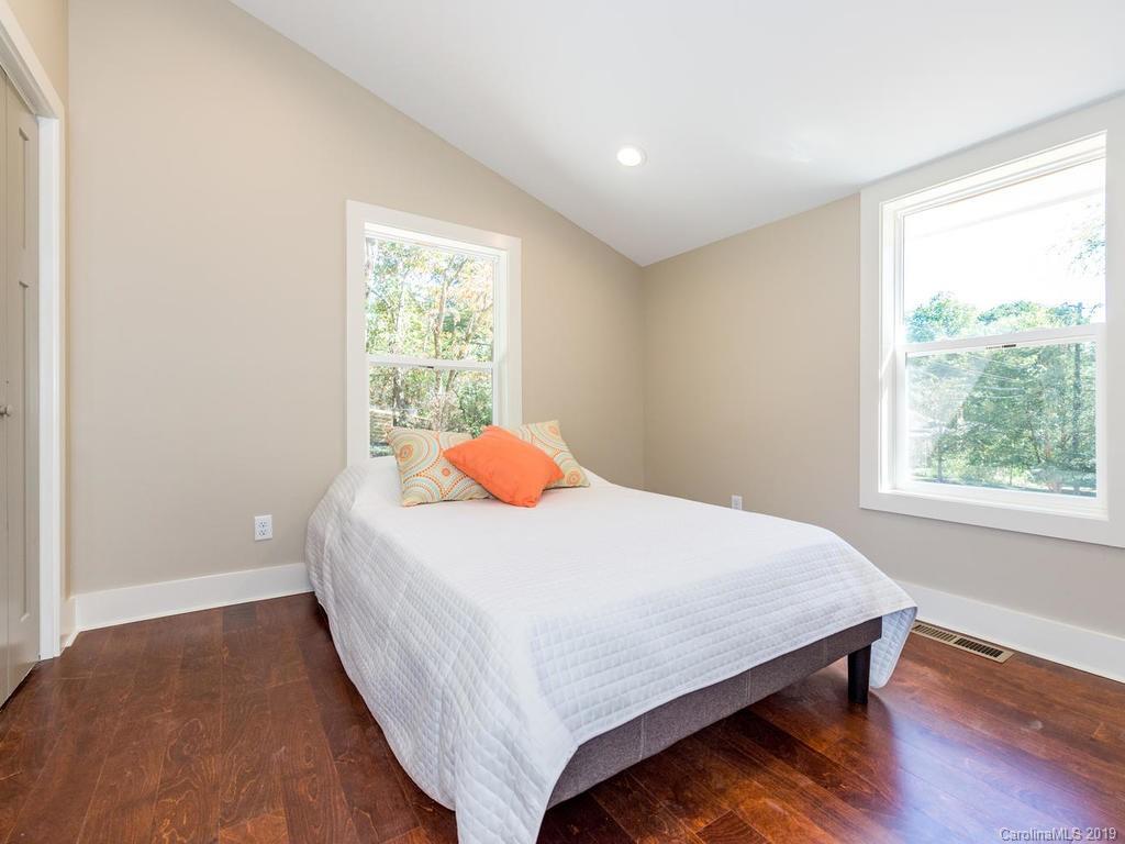 221 Northeast Avenue Swannanoa NC 28778