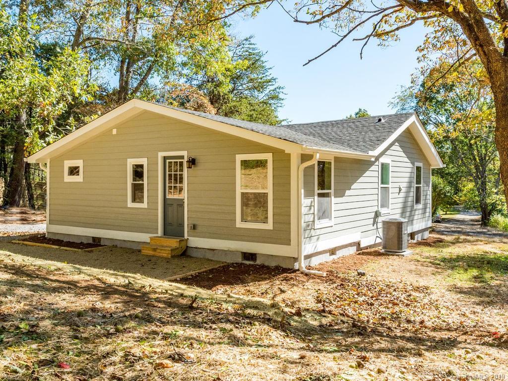 221 Northeast Avenue Swannanoa NC 28778