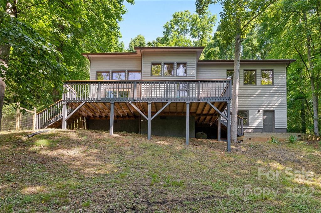 405 Donna Lane Fairview NC 28730