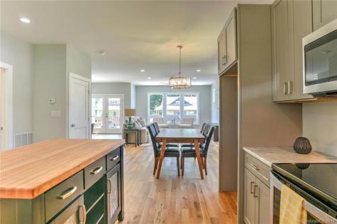 308 London Road Asheville NC 28803