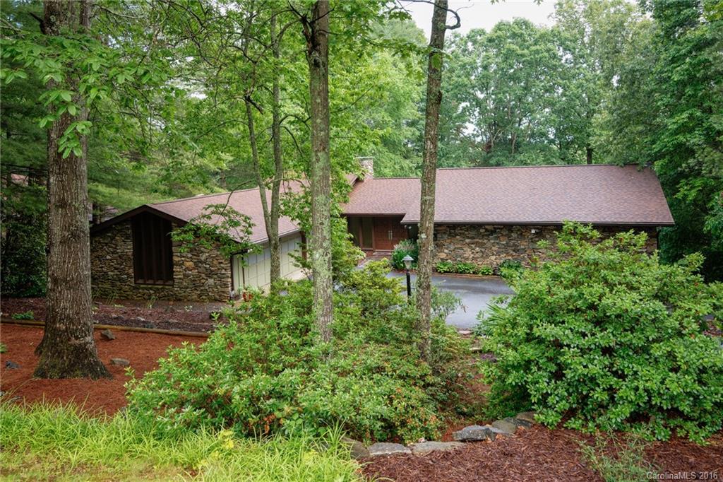 26 W Fairway Drive Etowah NC 28729