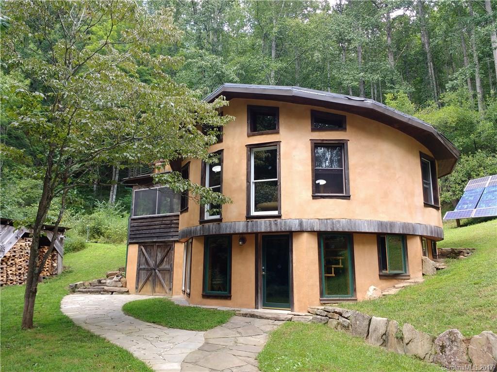 597 Clear Creek Road Burnsville NC 28714