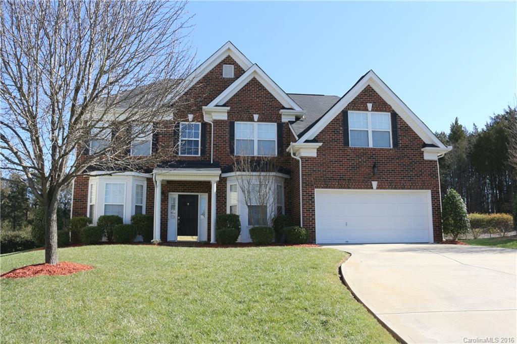 1912 Birchbrook Court Harrisburg NC 28075
