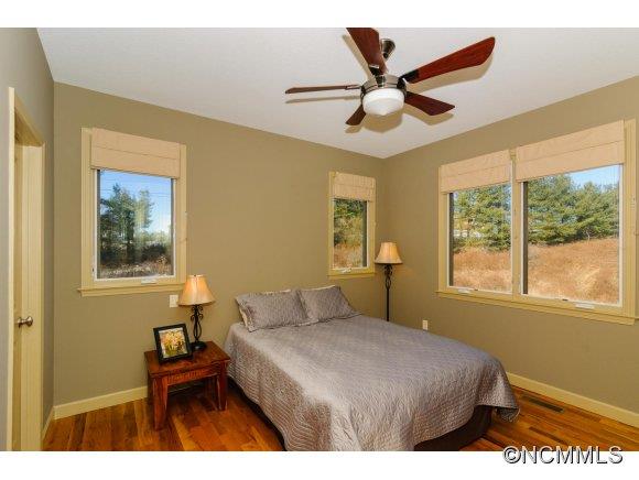 829 New Stock Road Weaverville NC 28787