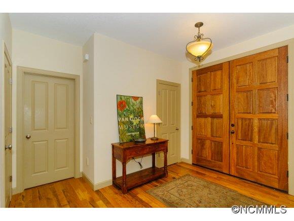 829 New Stock Road Weaverville NC 28787