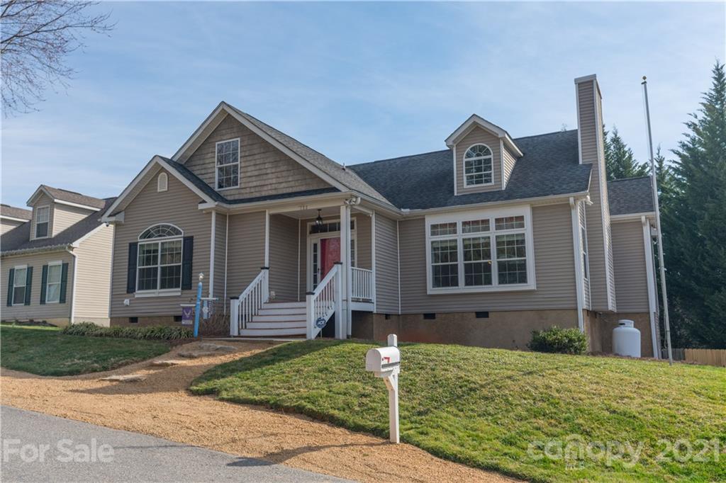 122 Indian Branch Road Candler NC 28715