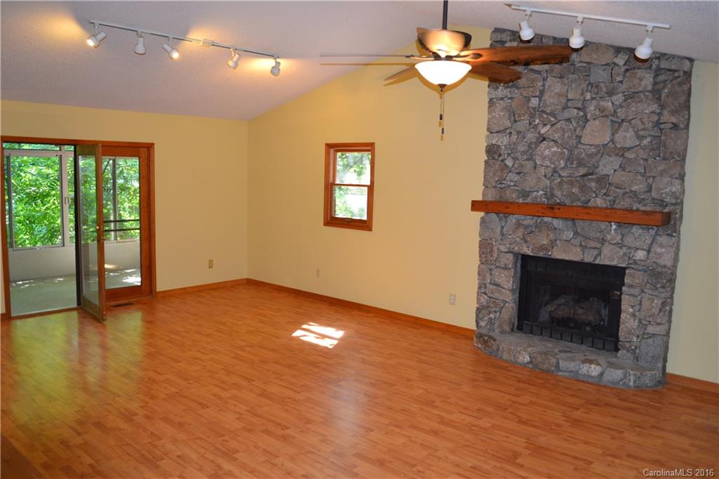 58 Oak Terrace Arden NC 28704