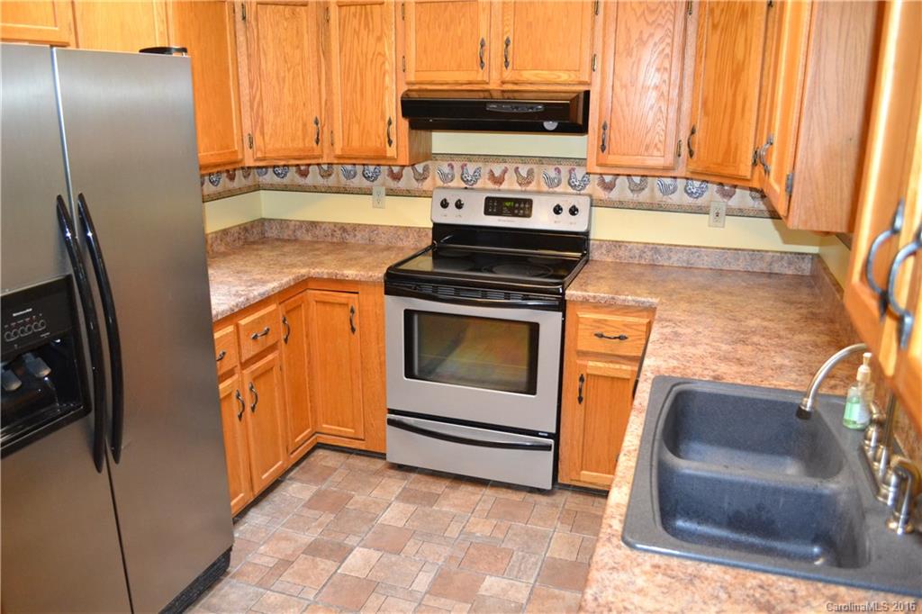 58 Oak Terrace Arden NC 28704