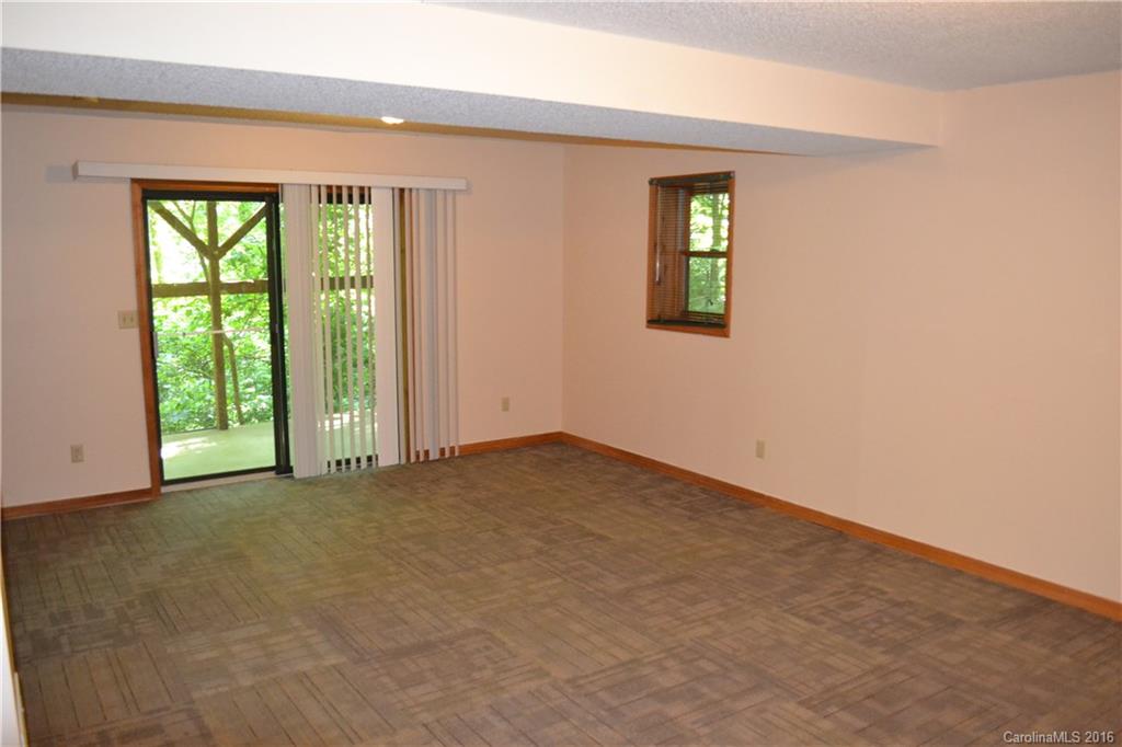 58 Oak Terrace Arden NC 28704