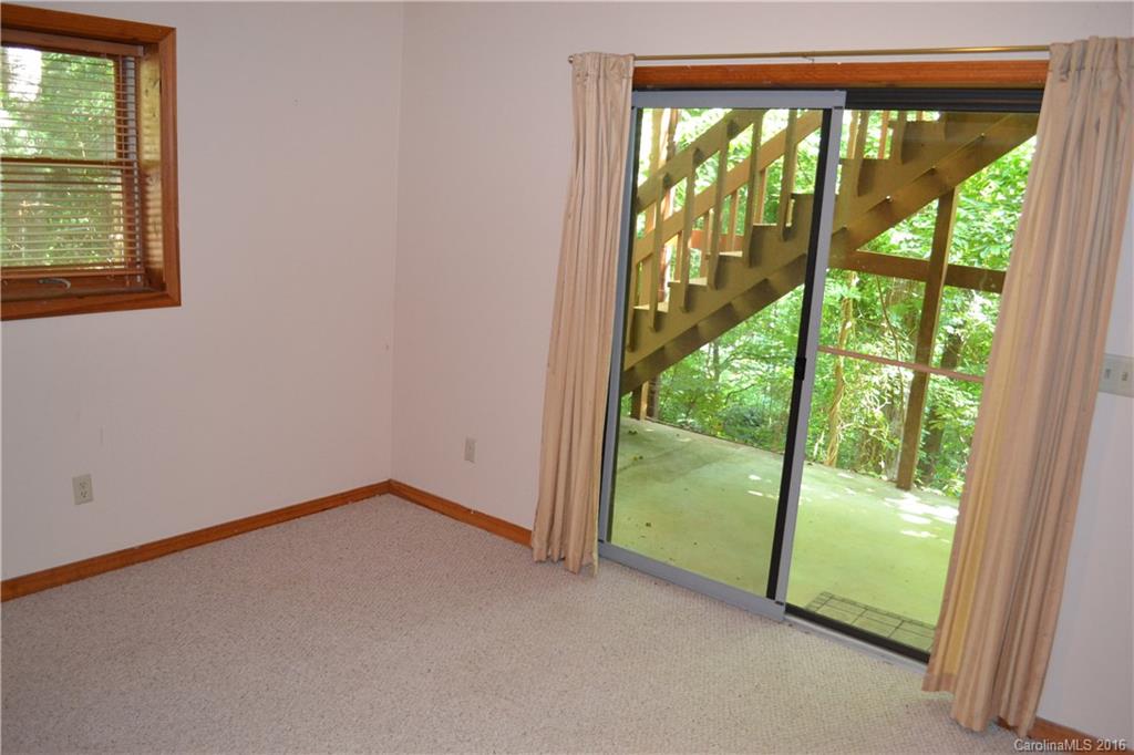 58 Oak Terrace Arden NC 28704