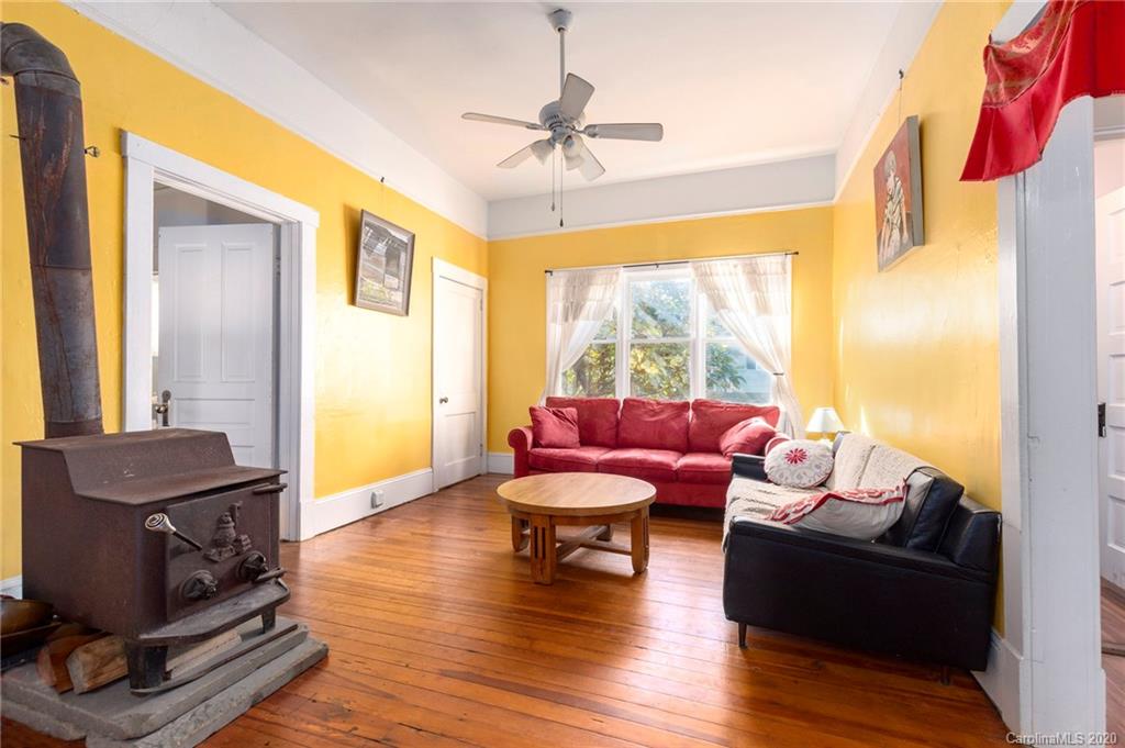 238 Westwood Place Asheville NC 28806