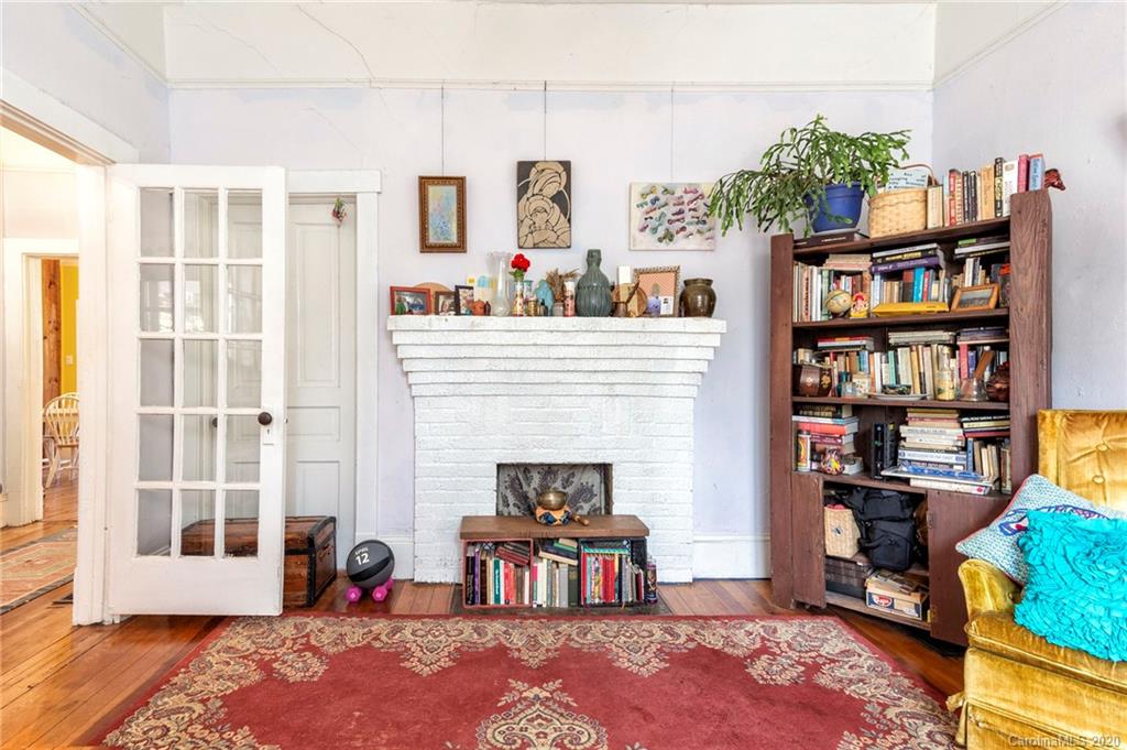 238 Westwood Place Asheville NC 28806