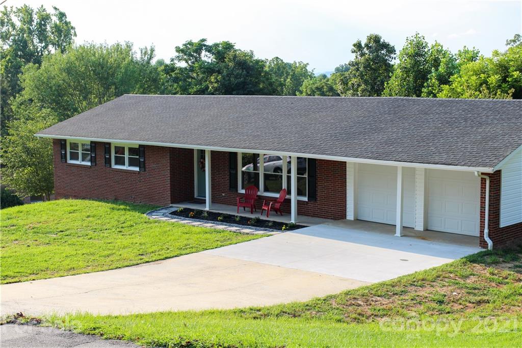 1037 Prestwood Drive SE Lenoir NC 28645