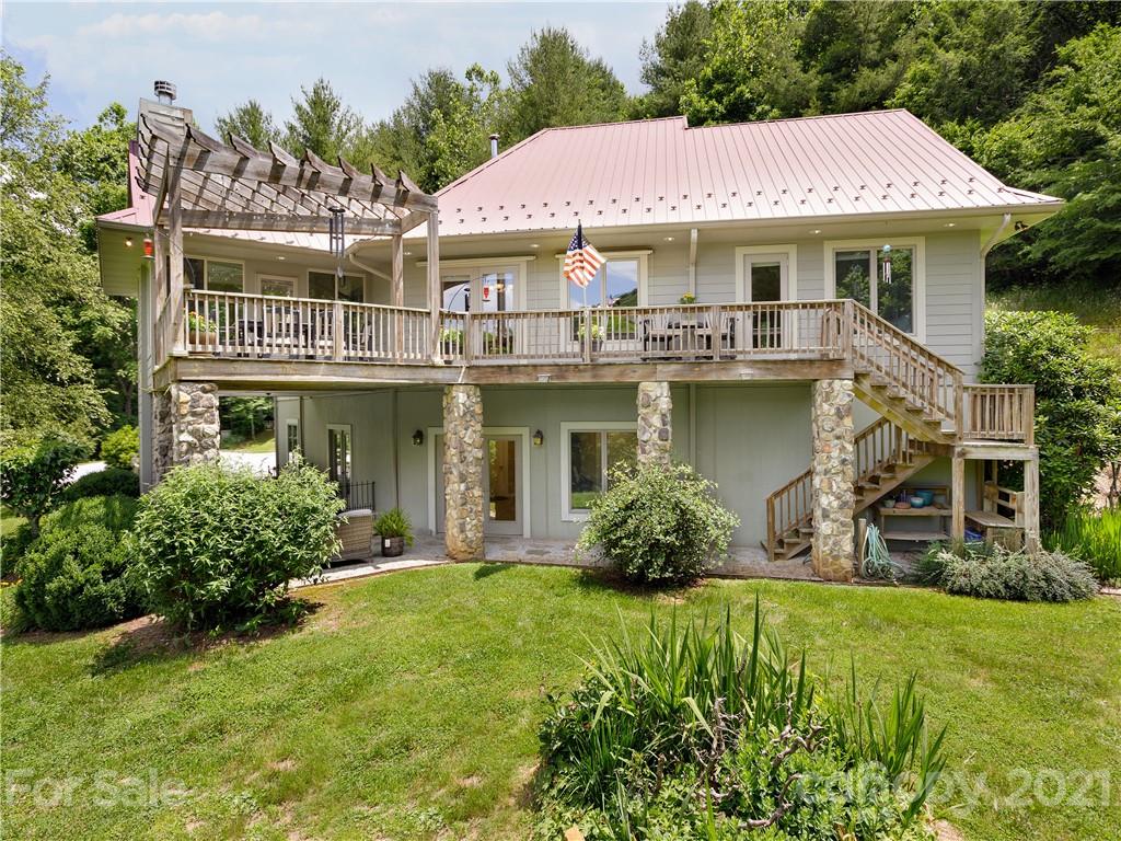 58 Frog Level Lane Bakersville NC 28705