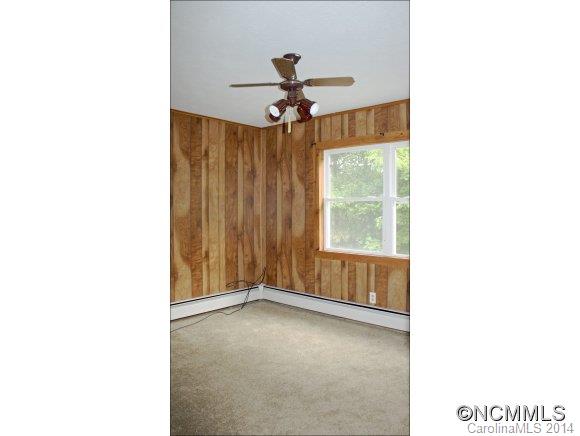 15 Revonda Drive Asheville NC 28804