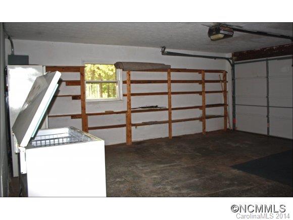 15 Revonda Drive Asheville NC 28804