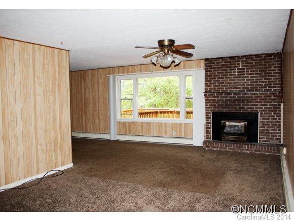 15 Revonda Drive Asheville NC 28804
