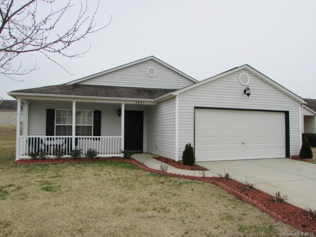 5221 Valcourt Road Charlotte NC 28216