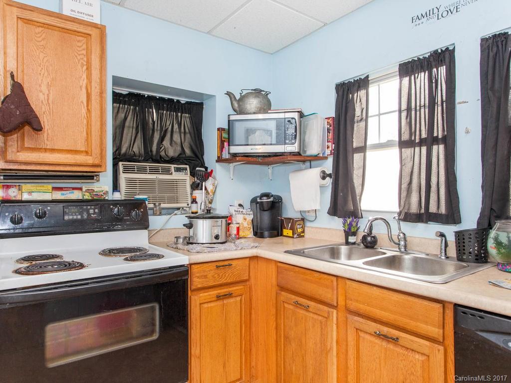335 Buckeye Cove Road Swannanoa NC 28778