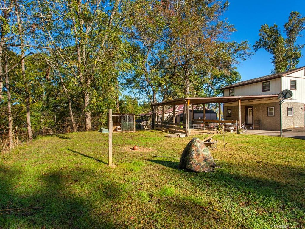 335 Buckeye Cove Road Swannanoa NC 28778