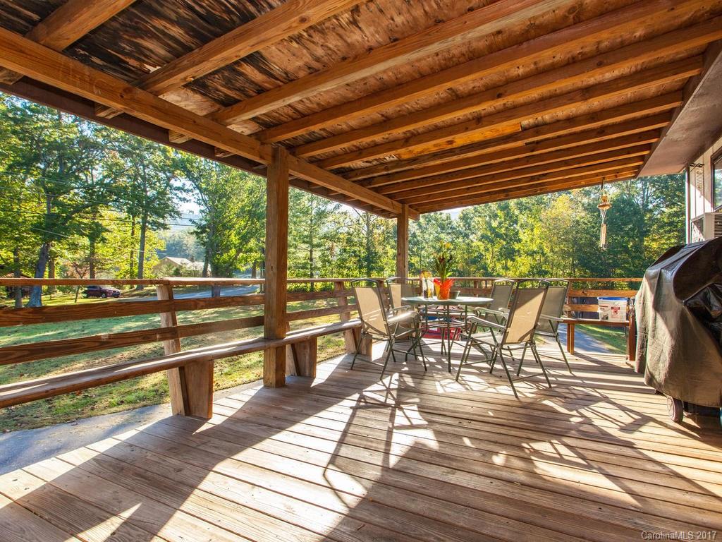 335 Buckeye Cove Road Swannanoa NC 28778