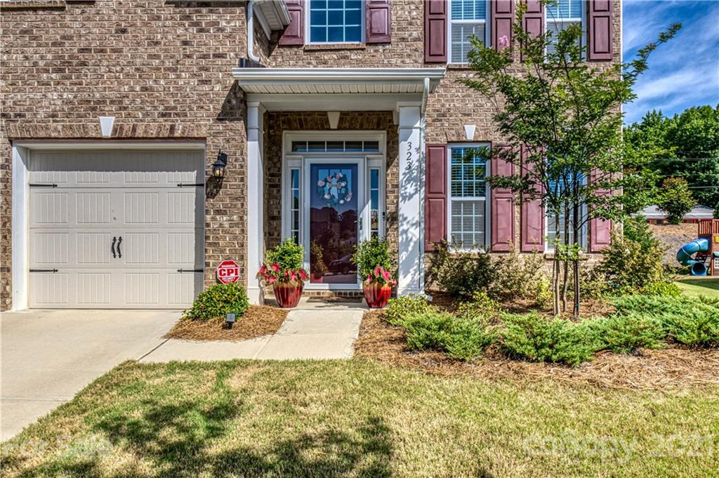 323 Winton Court Matthews NC 28104