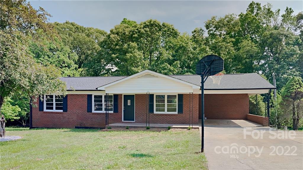 134 Pratt Lane Statesville NC 28625