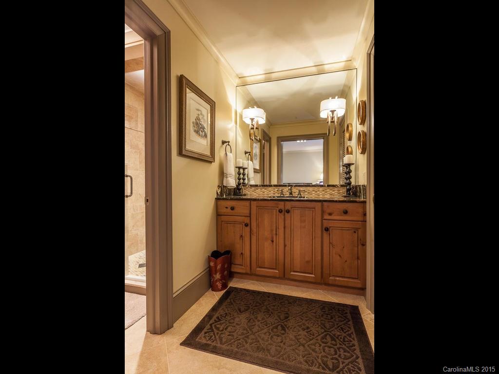 21 Griffing Circle Asheville NC 28804