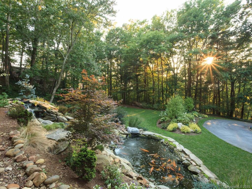 21 Griffing Circle Asheville NC 28804