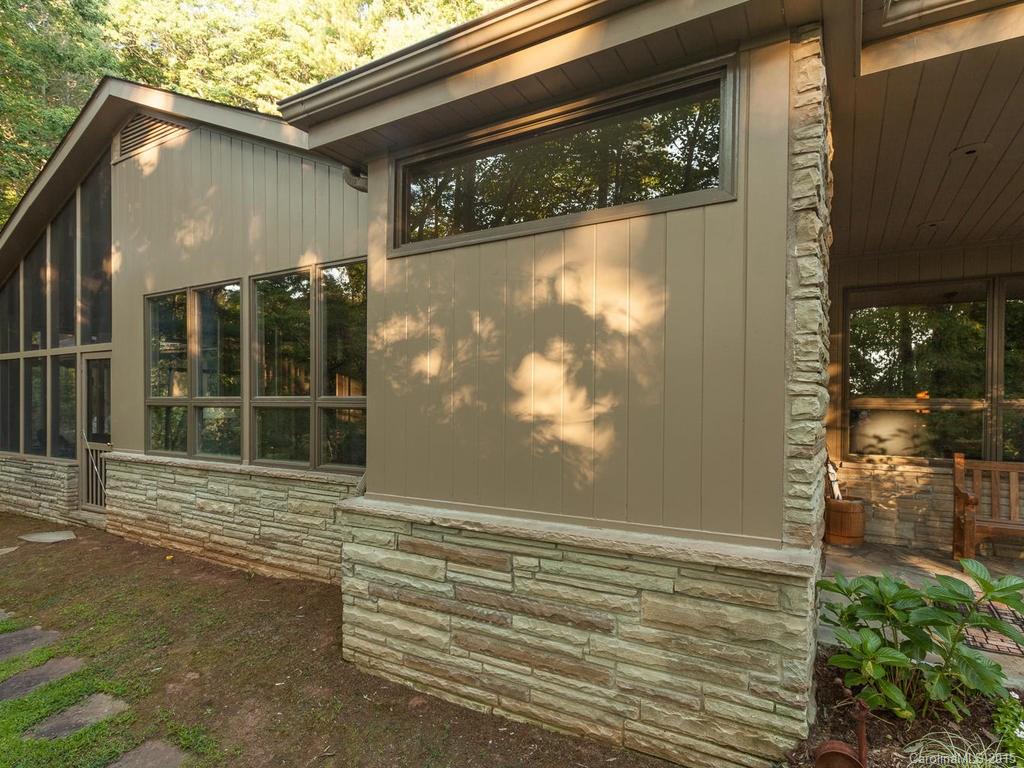 21 Griffing Circle Asheville NC 28804