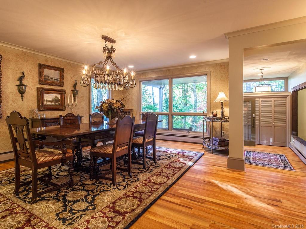 21 Griffing Circle Asheville NC 28804