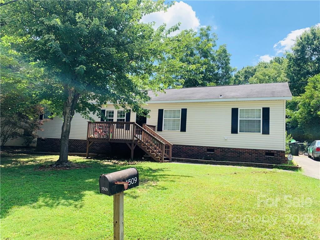 1509 W Walnut Avenue Gastonia NC 28052