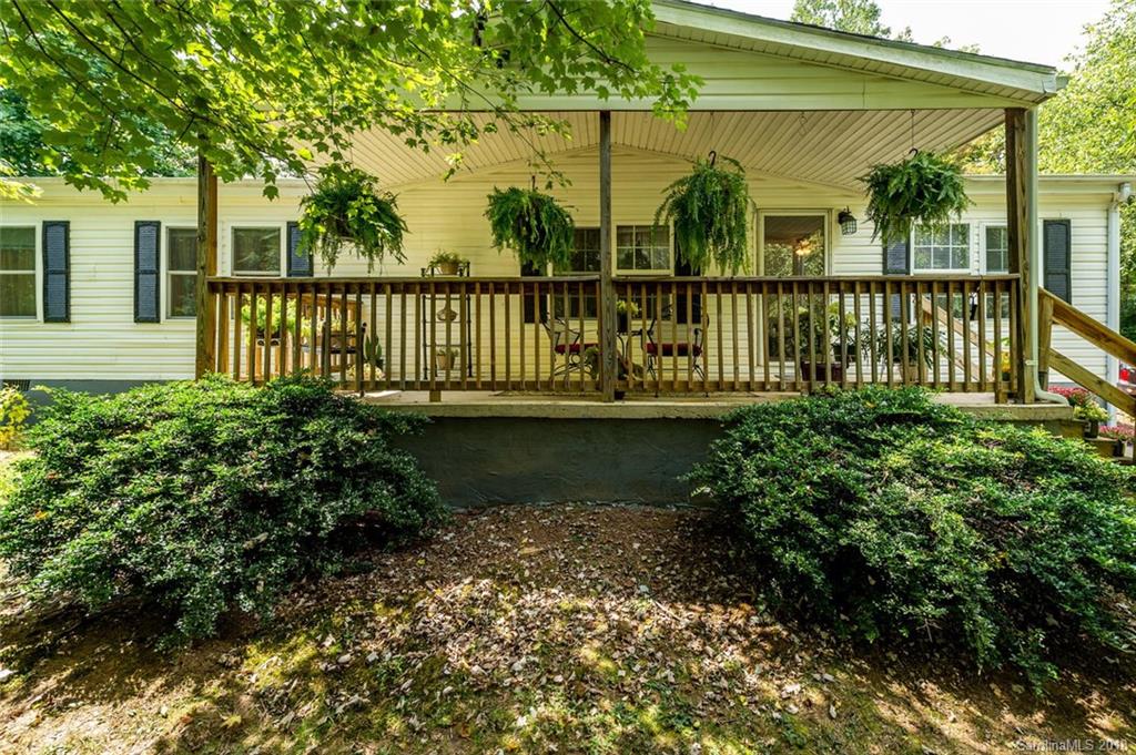 6 Prestwood Place Leicester NC 28748