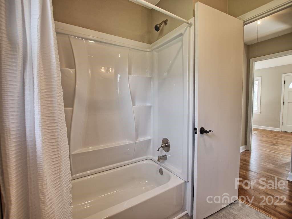19 Gossett Road Candler NC 28715