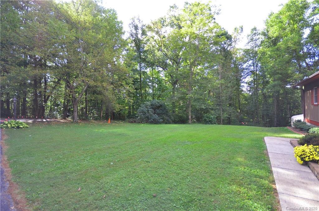 351 Dogwood Road Candler NC 28715
