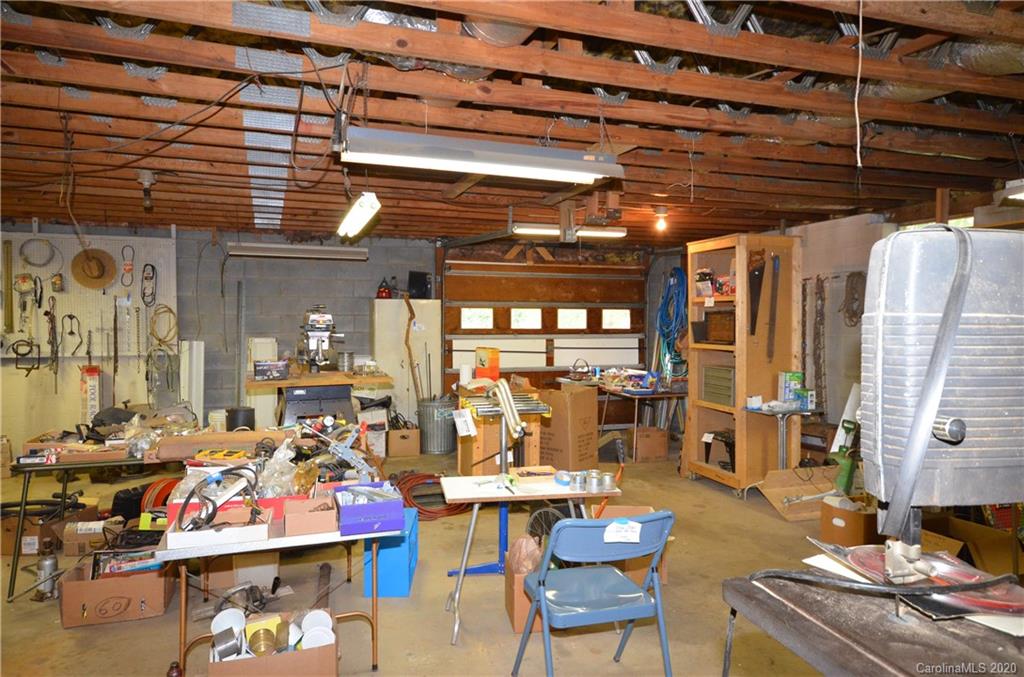 351 Dogwood Road Candler NC 28715