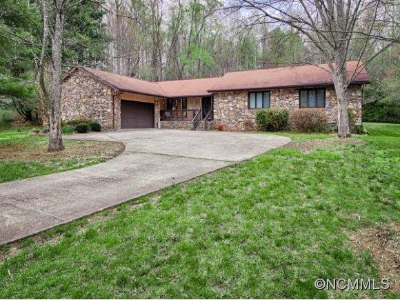 3 High Meadows Drive Candler NC 28715
