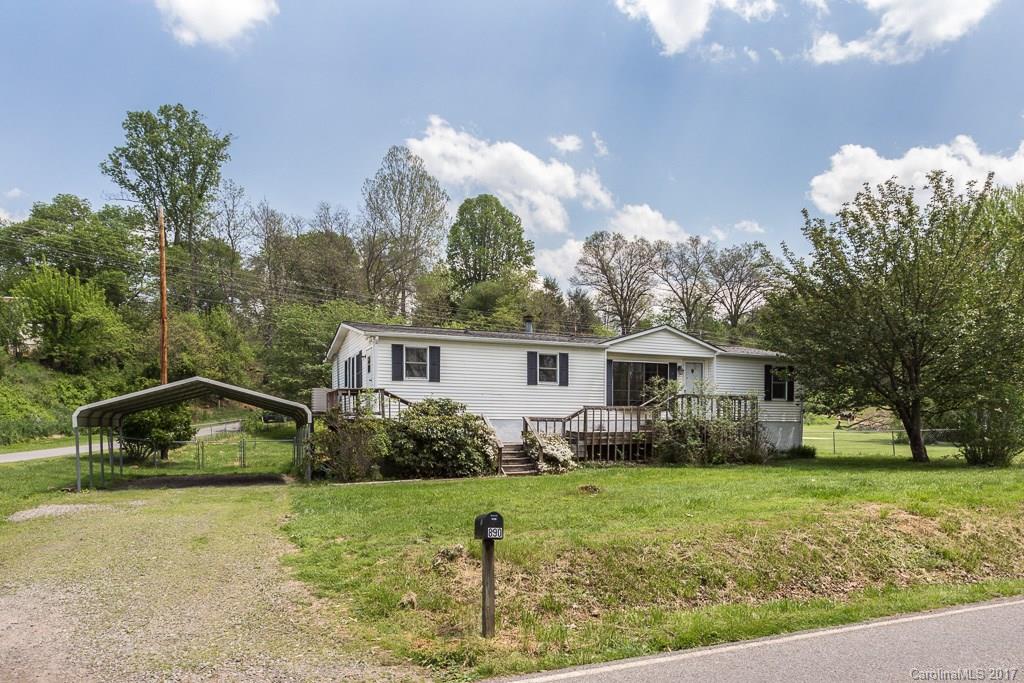 890 Hyder Mountain Road Clyde NC 28721